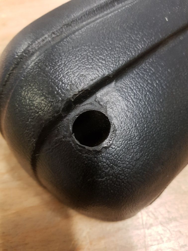 Armlehne 69-70 Standard RH, Schwarz - B-Ware!