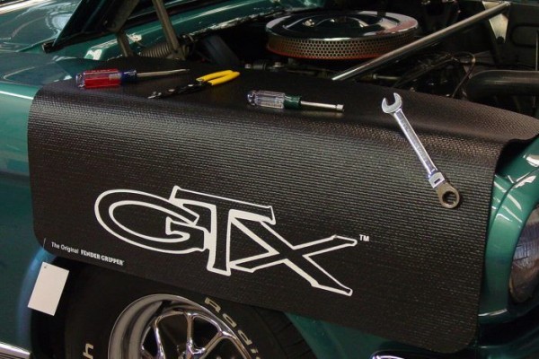 Kotflügelschoner mit - GTX - Logo